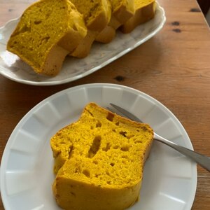 かぼちゃとおからパウダーのパウンドケーキ